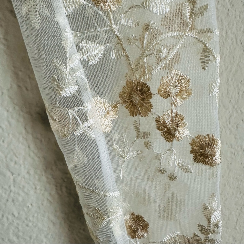Momokrom Sheer Embroidered Floral Tie-Up Top Small Coquette Fairycore Romantic - Picture 12 of 14